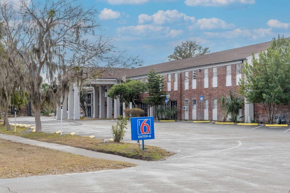 Motel 6-Ocala, FL - Conference Center